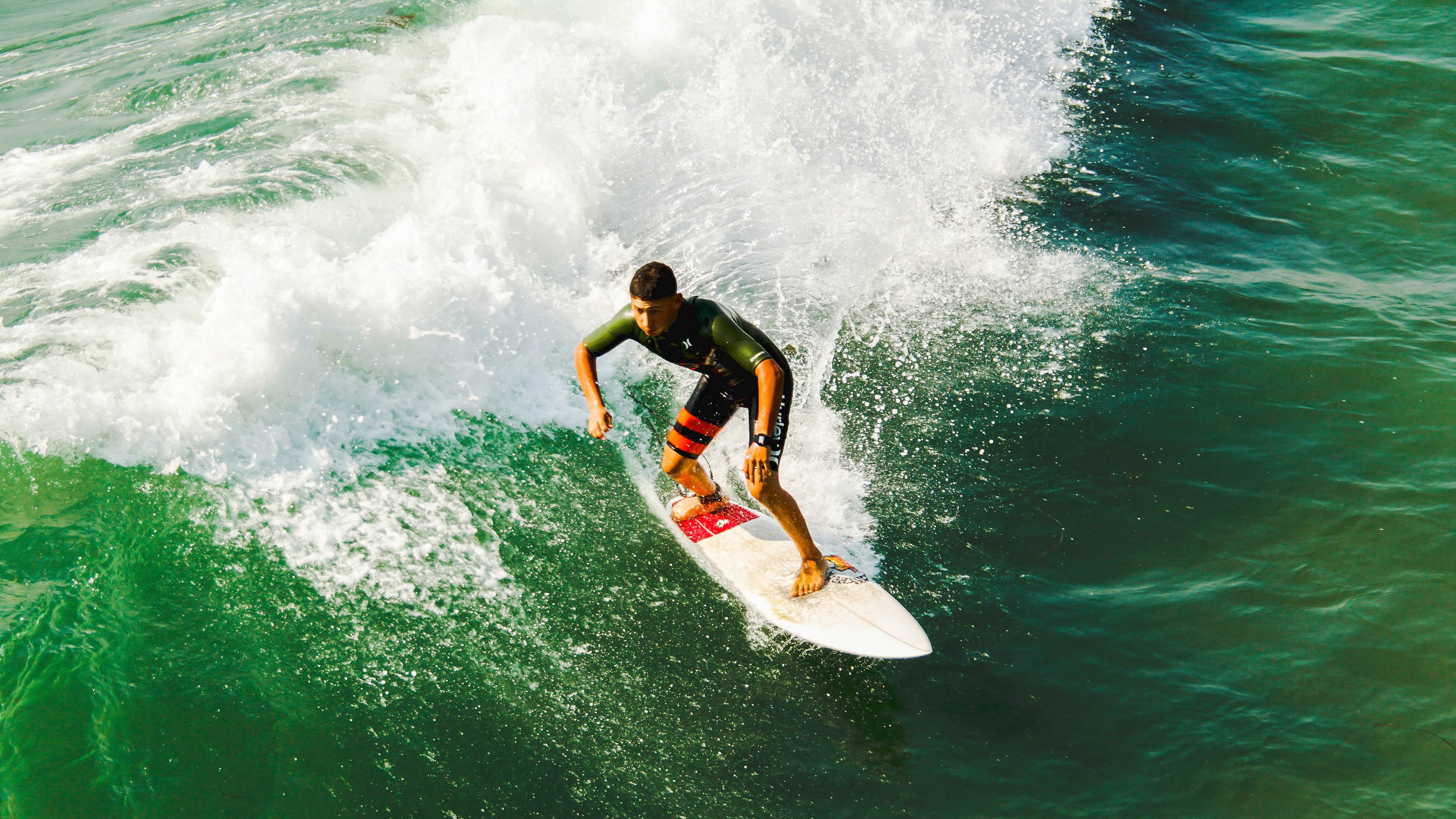 开云体育在线登入-体育新闻中心发布智能穿戴运动数据分析白皮书,智能穿戴现状